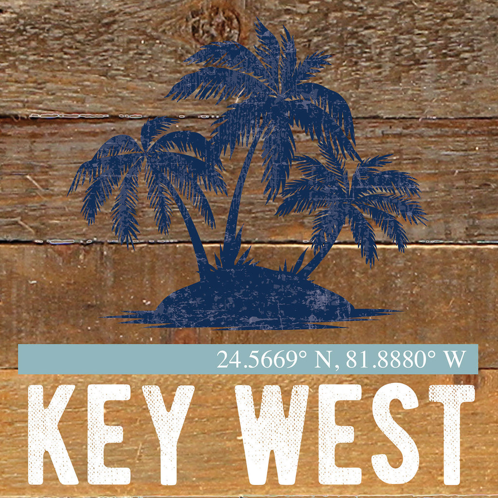 Palm Tree Icon / Reclaimed Wood Wall Decor