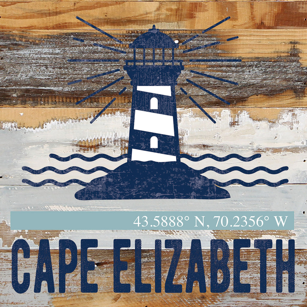 Lighthouse Icon / Reclaimed Wood Wall Decor