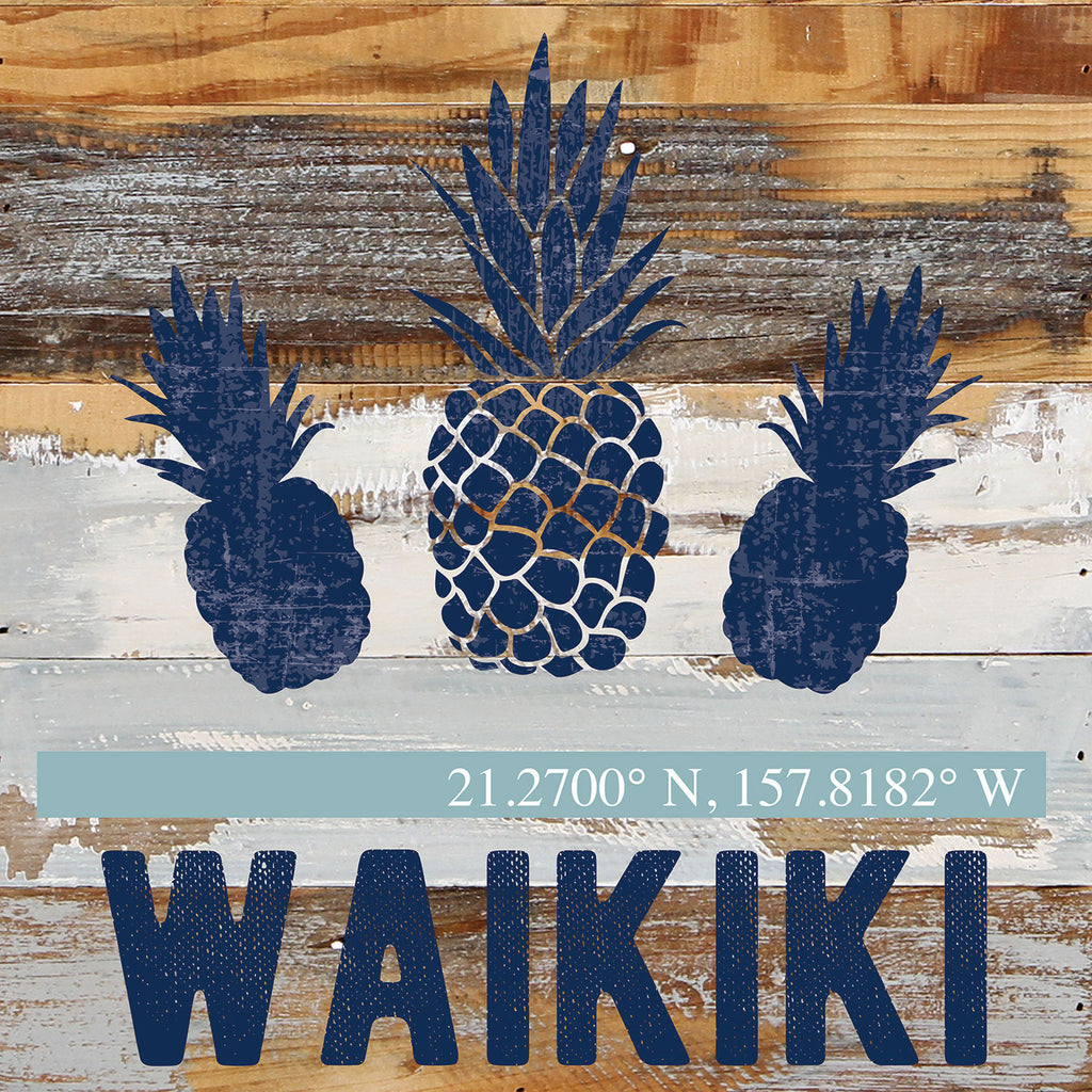 Pineapple Icon / Reclaimed Wood Wall Decor