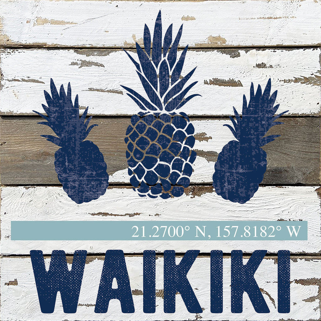 Pineapple Icon / Reclaimed Wood Wall Decor